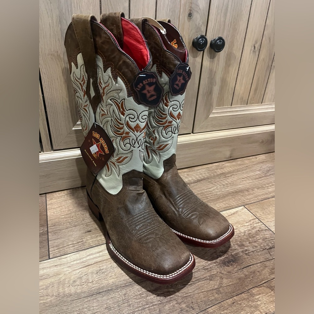 Los Altos Women's Brown and Cream Western Boots